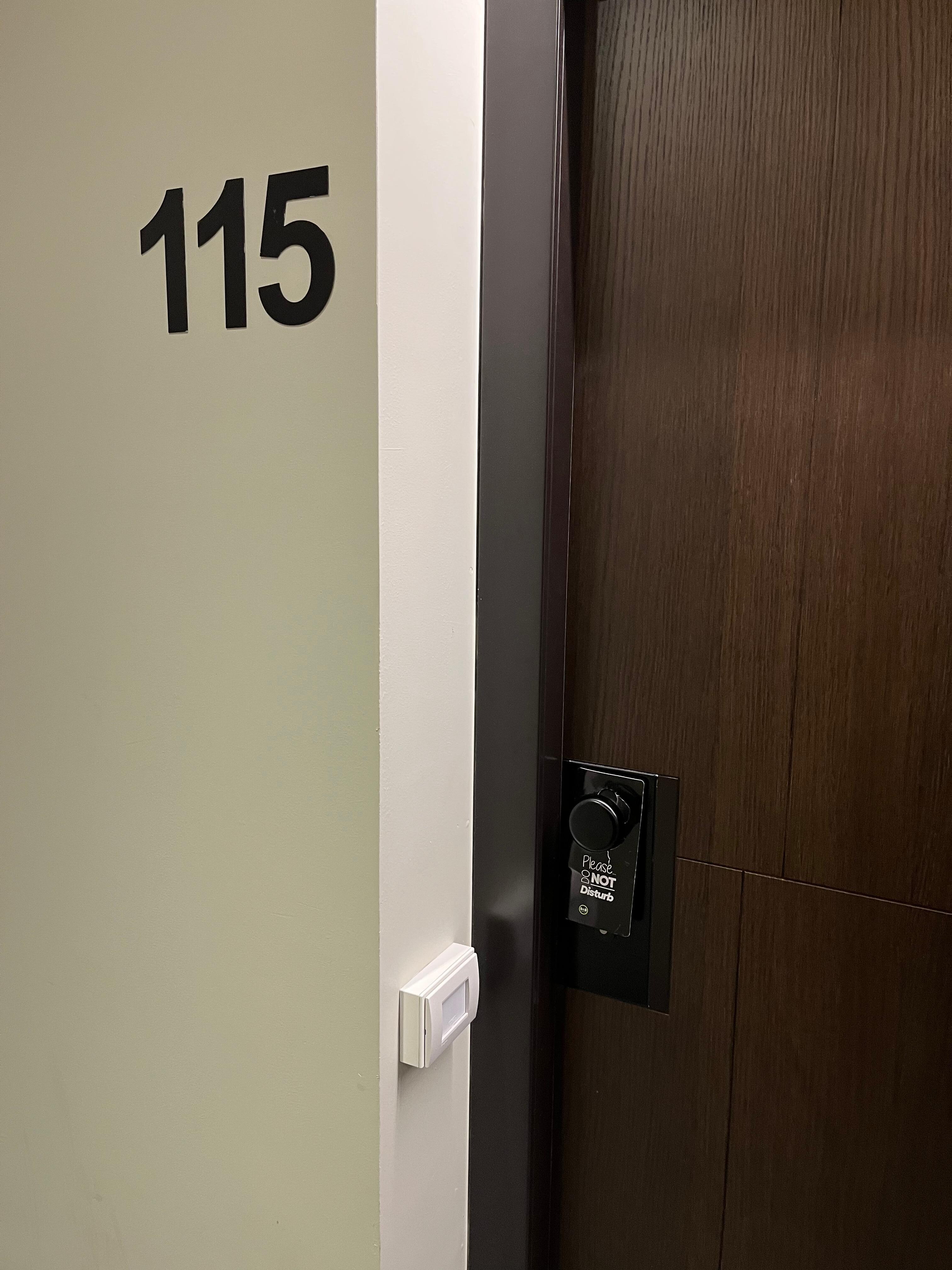 Room - Do Not Disturb Sign