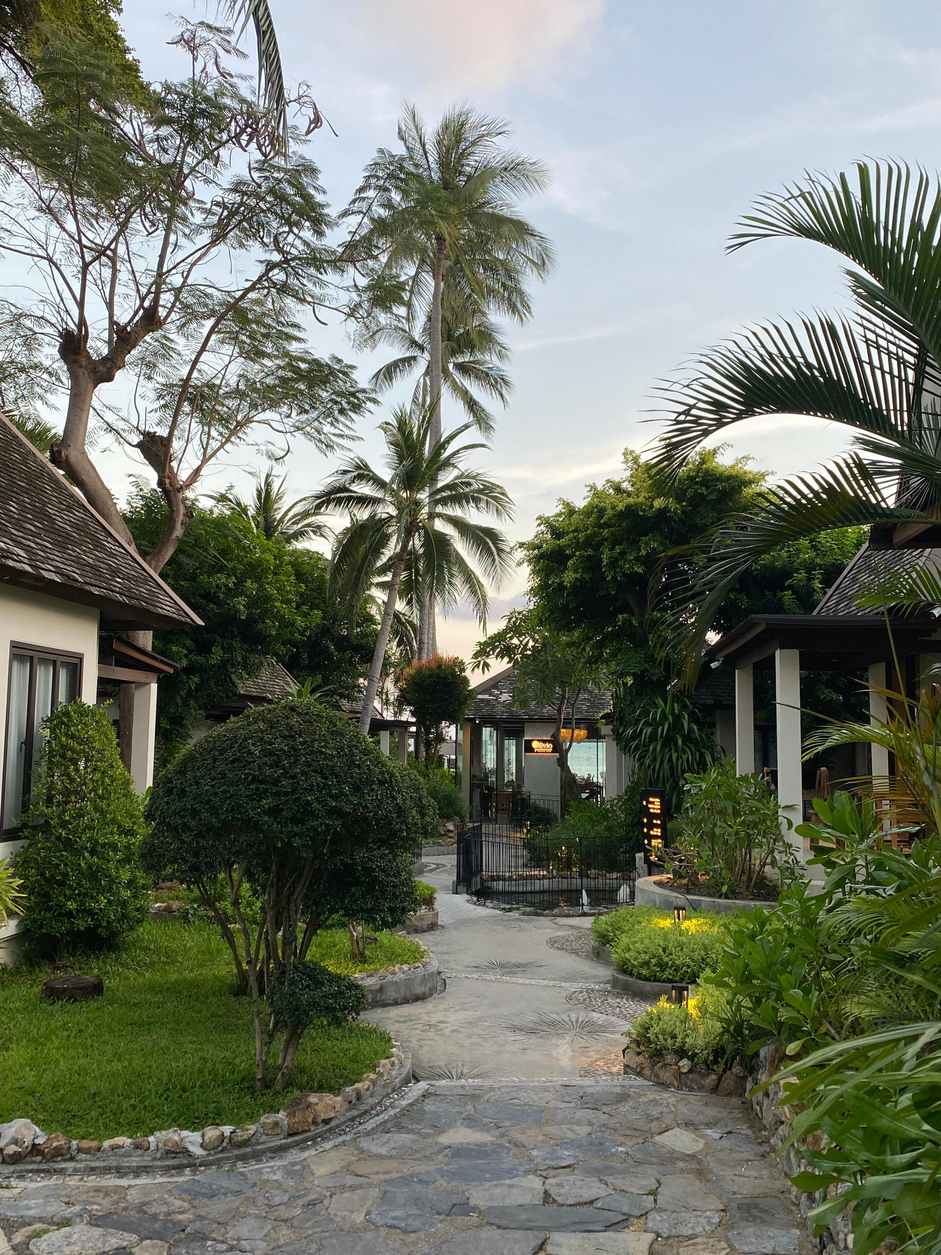 Hotelanlage Richtung Restaurant & Beach