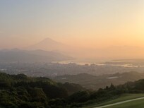 日の出前、最高の瞑想時間でした。