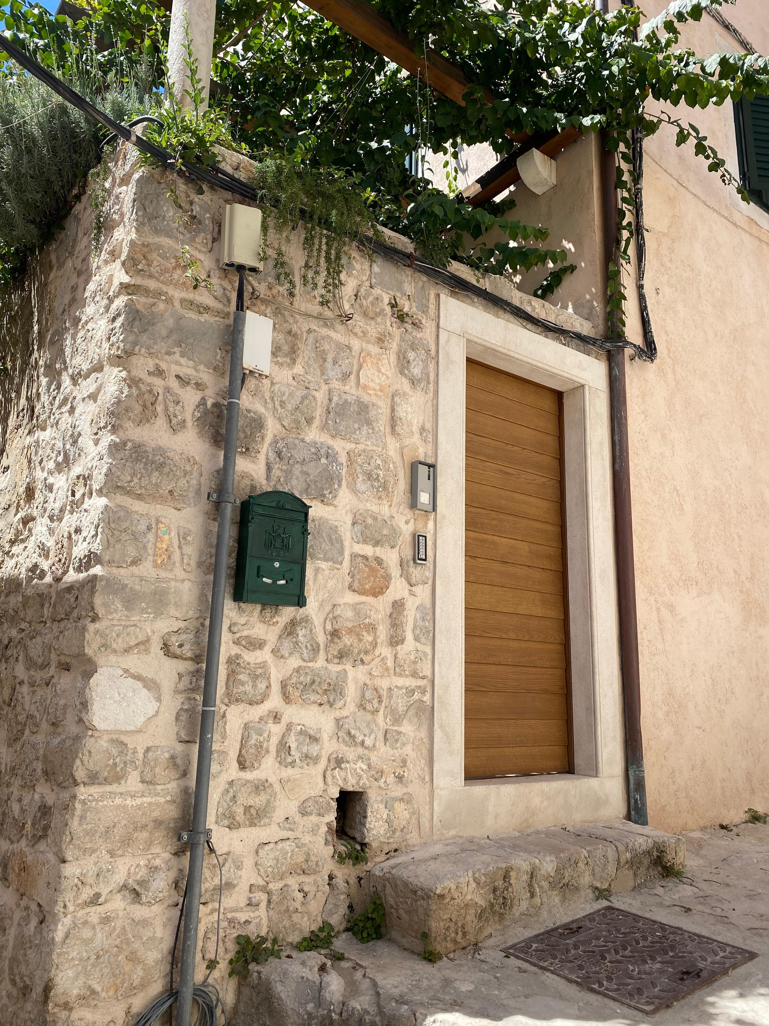 Entrance doorway from street