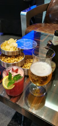 TrÚs bonne biÚre italienne MenaBera ...mais seulement au bar en rez de chaussé !
