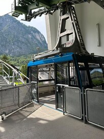 Cable car