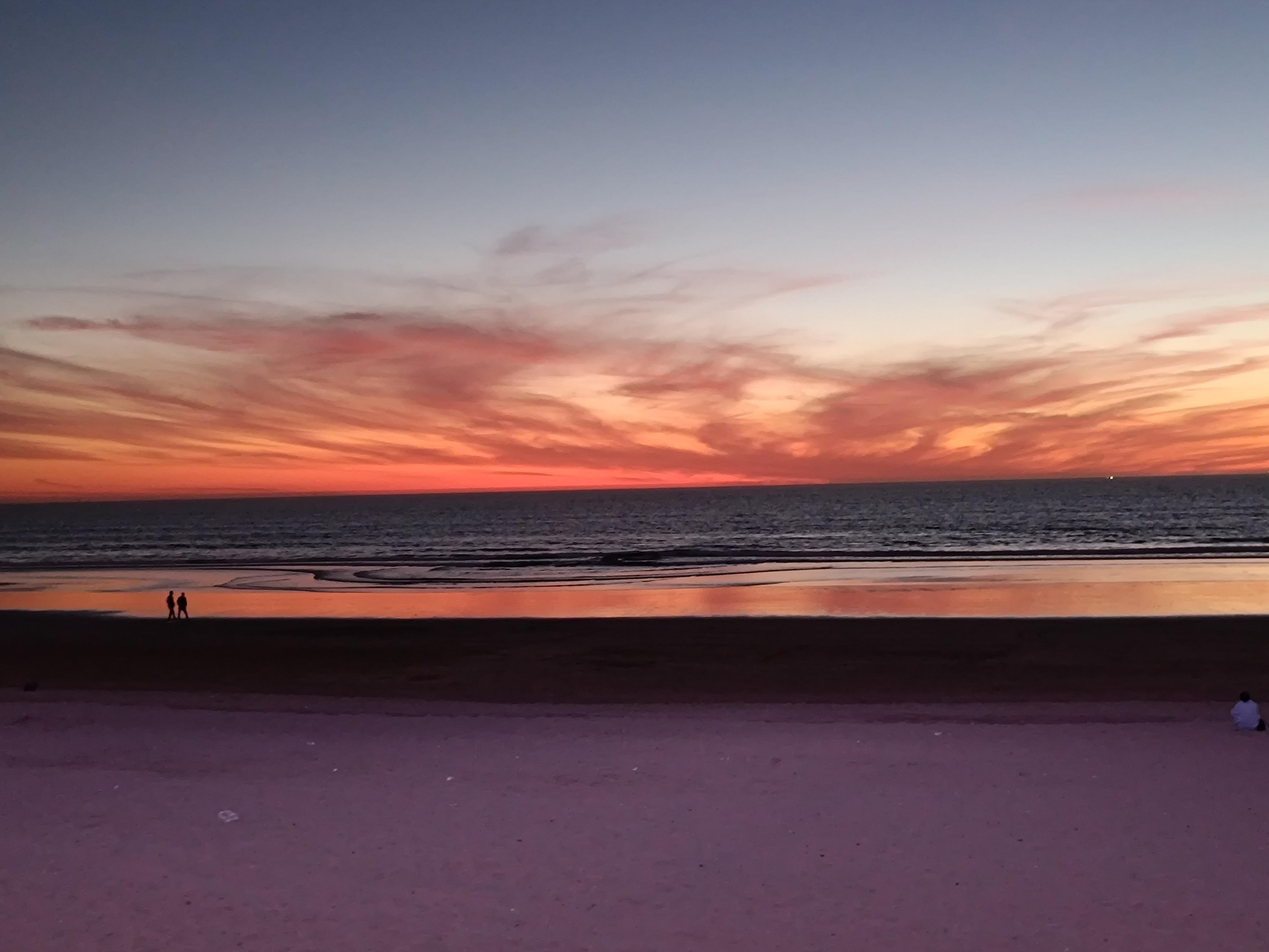 Der erste Abend am Strand