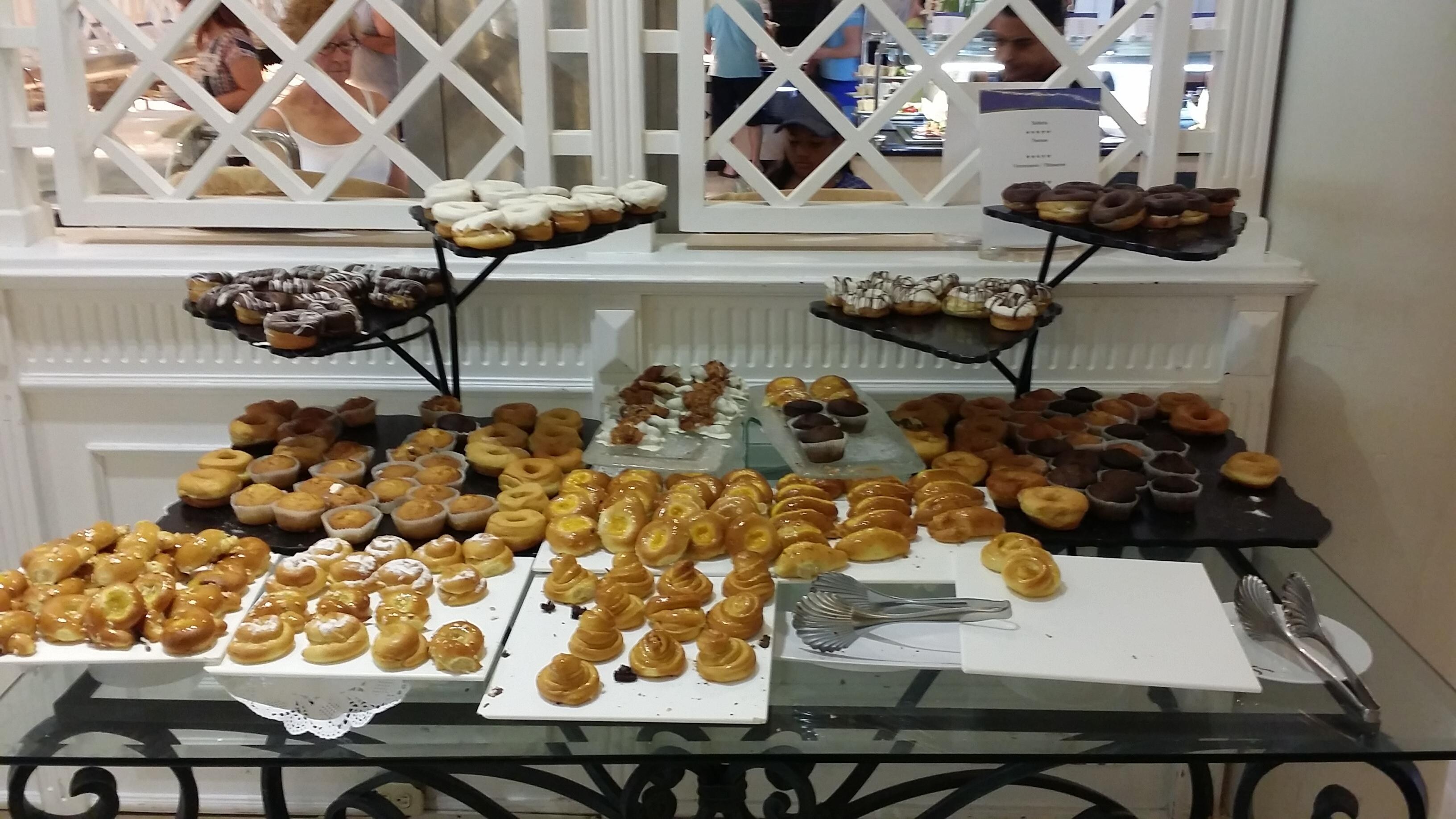 restaurant buffet