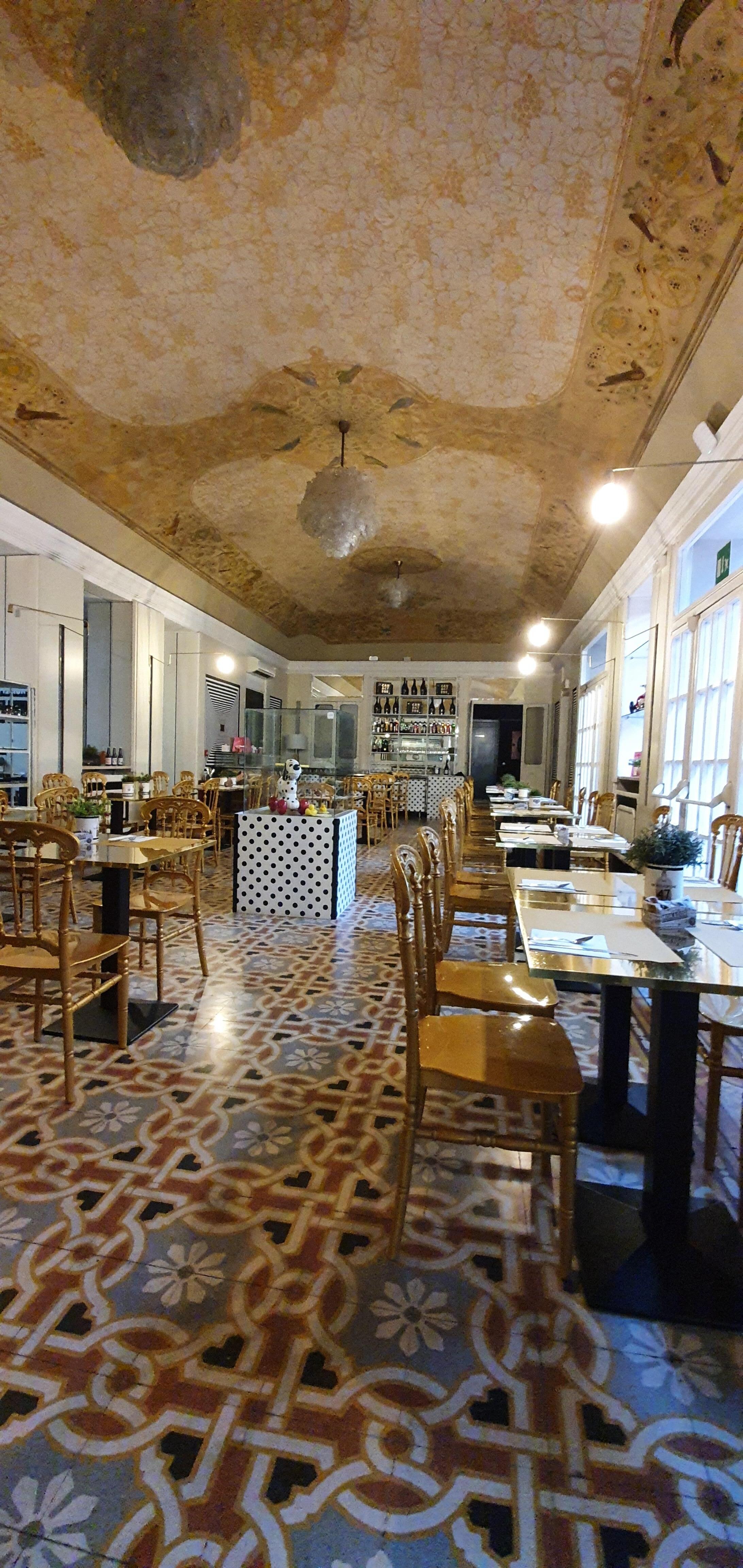 Salone