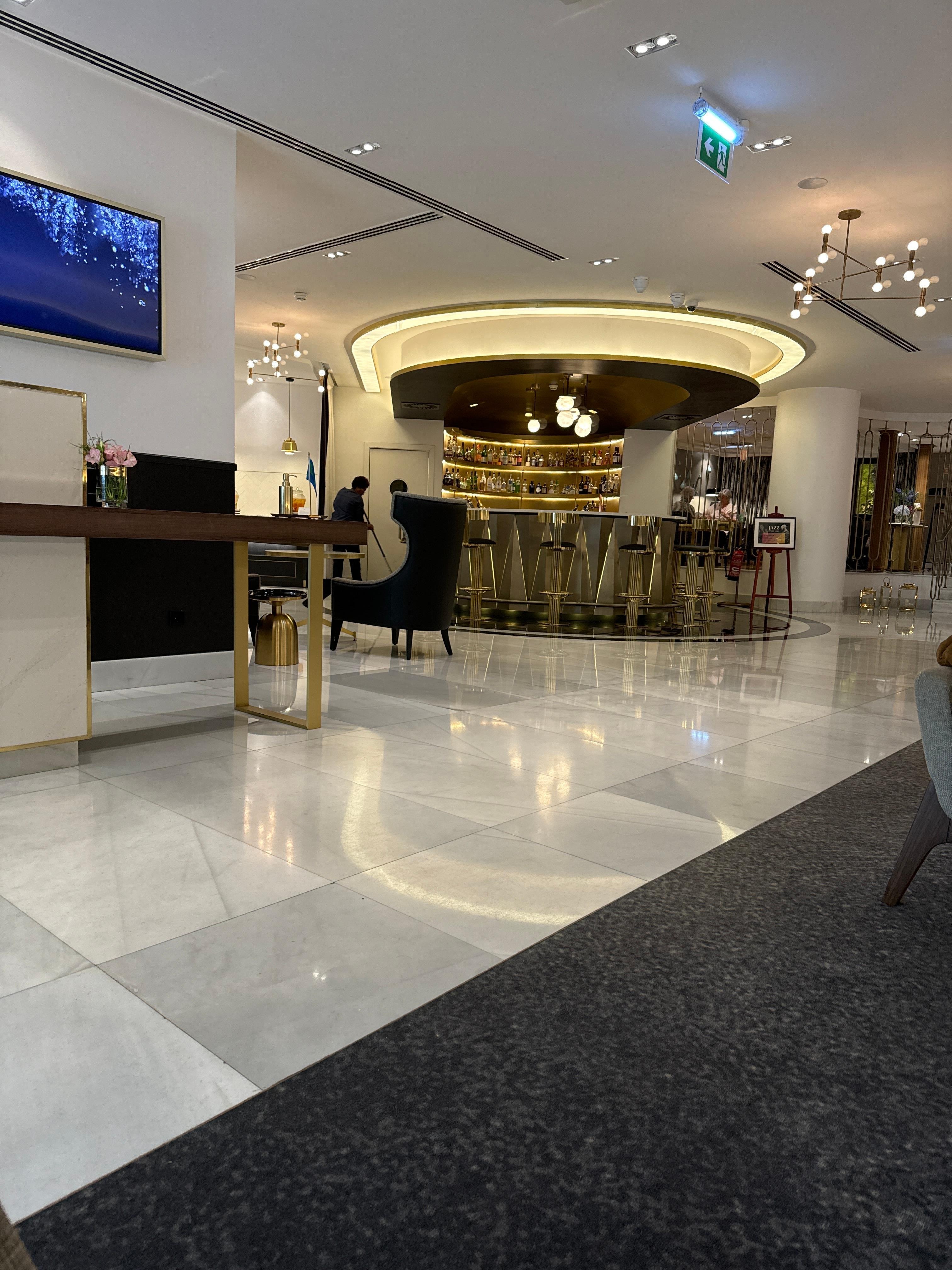 Bar na recepção.
