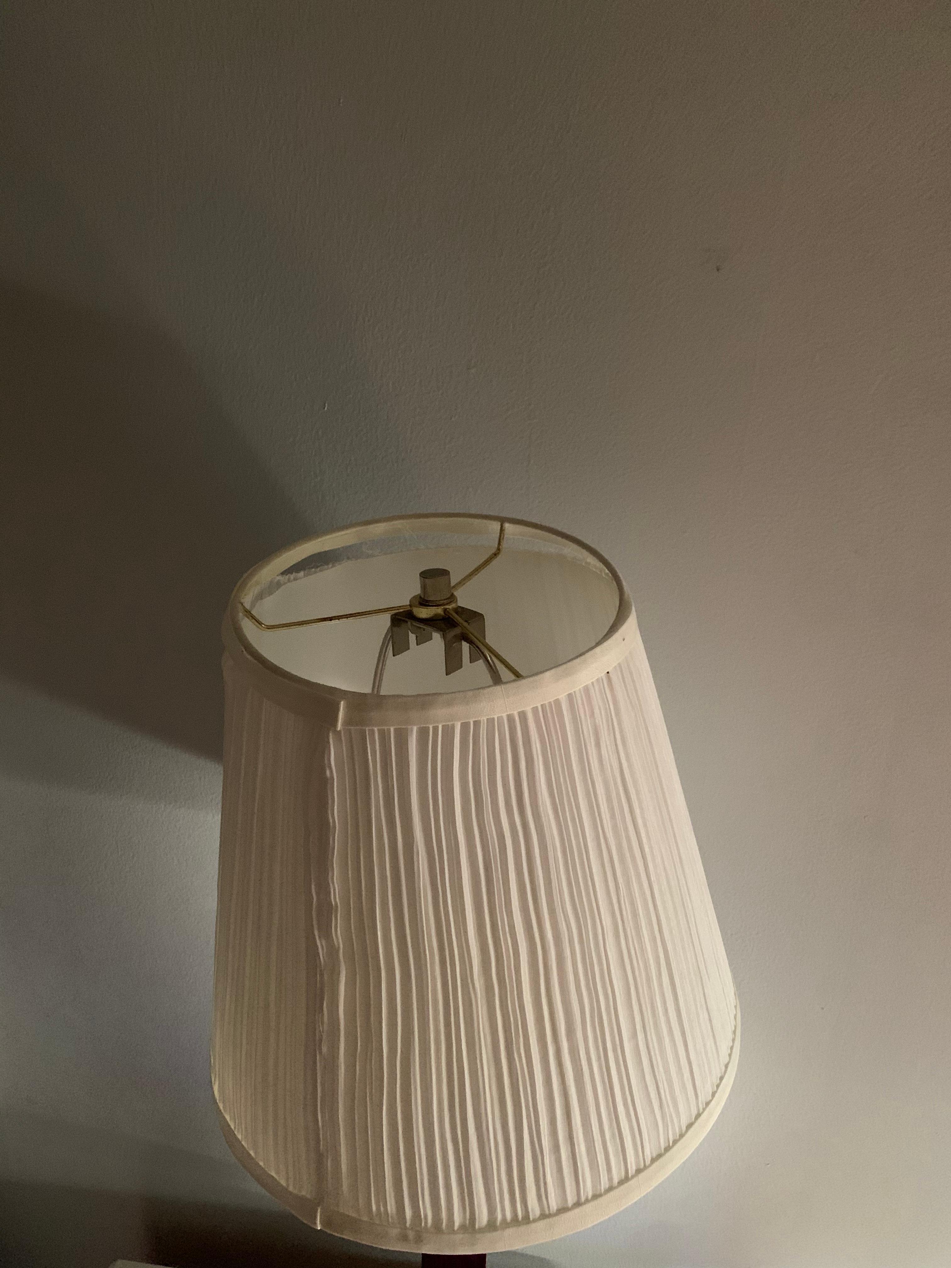 Bedside lamp