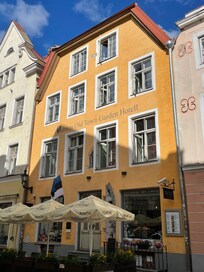 Questo hotel si trova sulla via centrale di Tallin
(Zona pedonale)