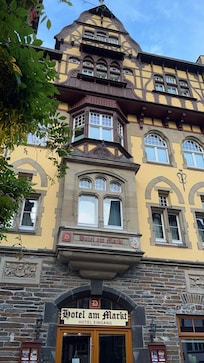 Nydelig gammelt hotell med flott standard pÄ rom.