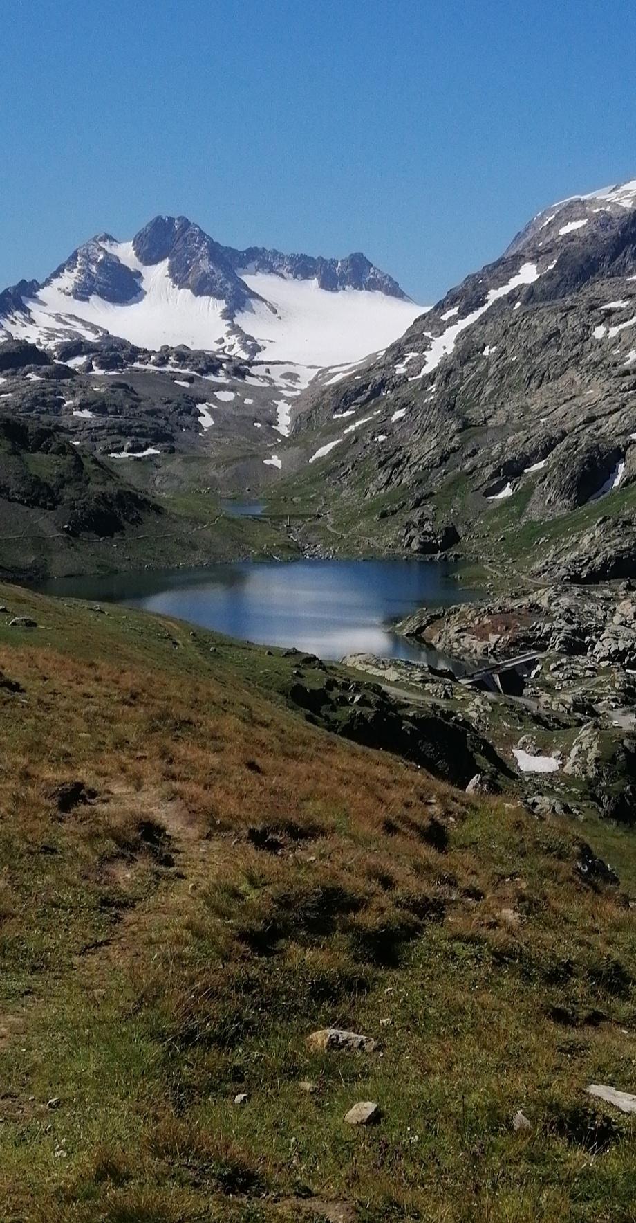 Lac et glacier 