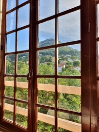 Depuis la salle du peti-dejeuner