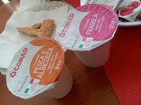 Yogurt sa colazione scaduti