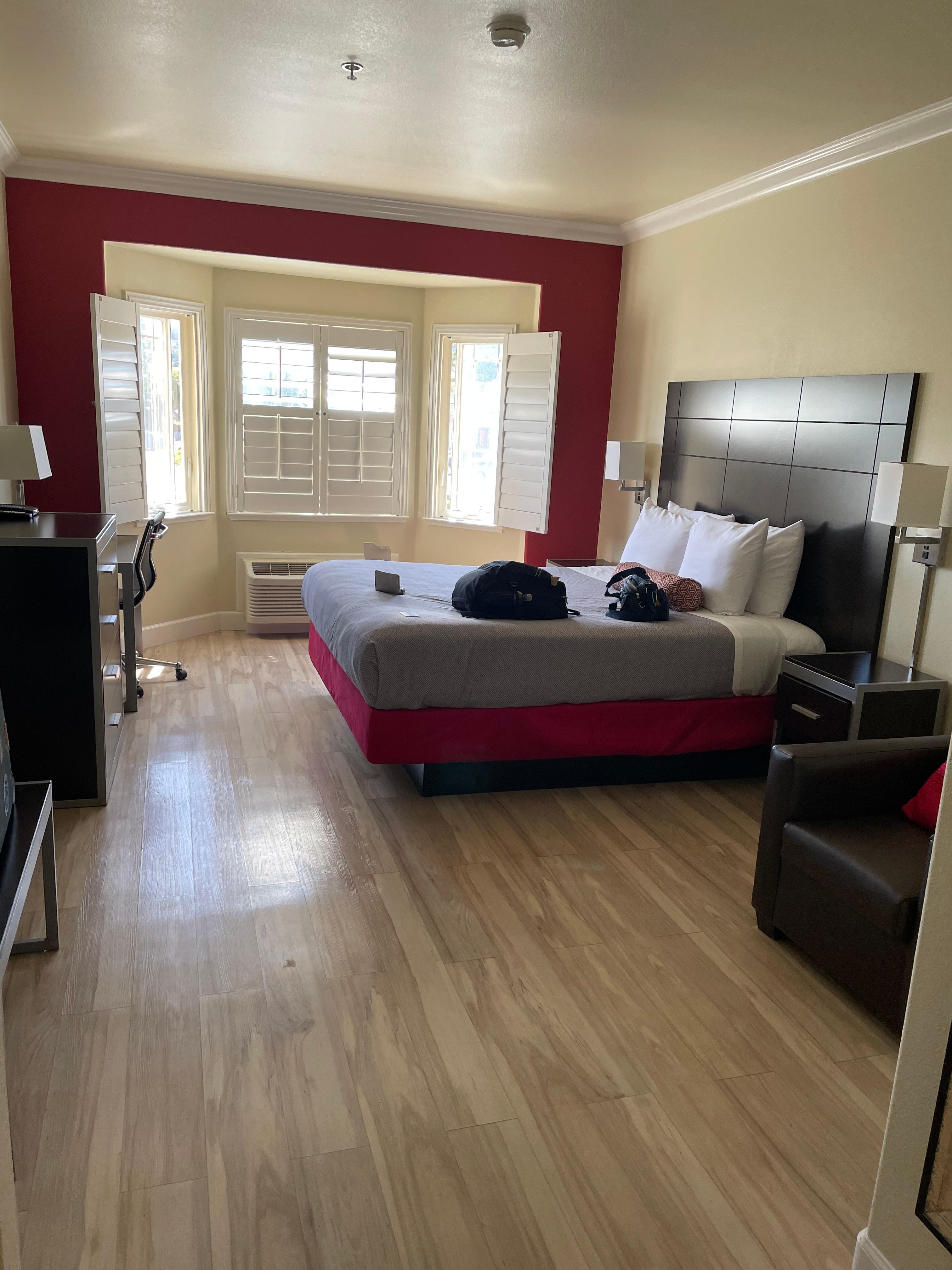 部屋内
広いですよ