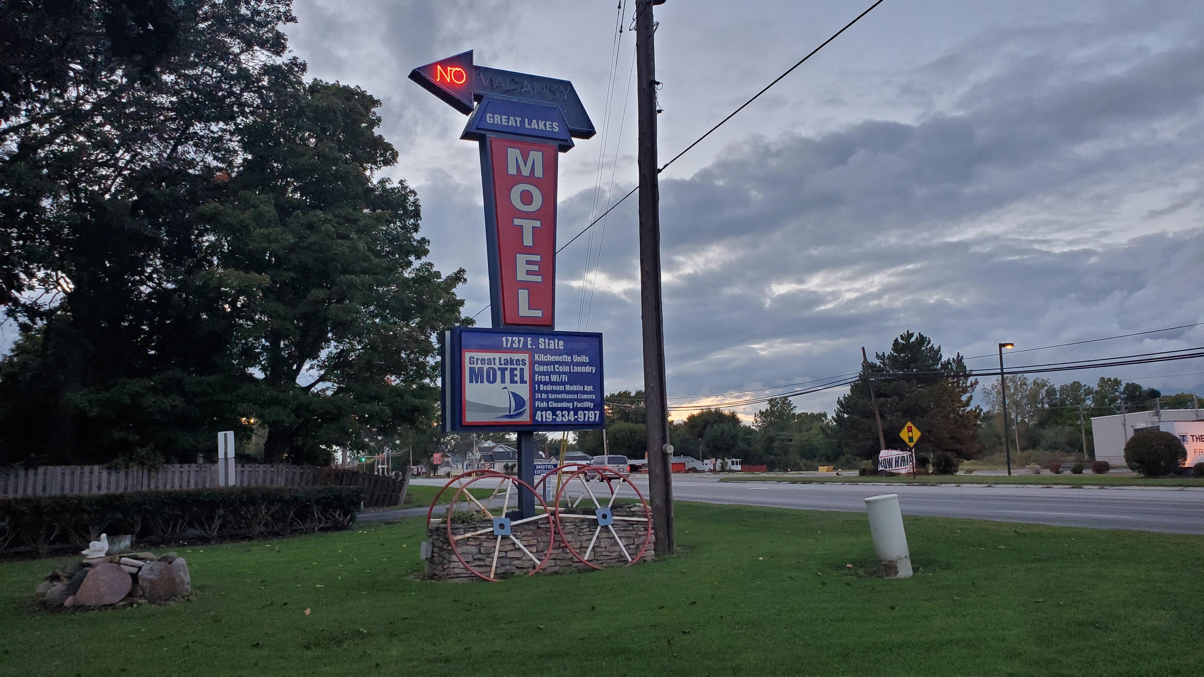 Exterior sign--glad I had made a reservation!