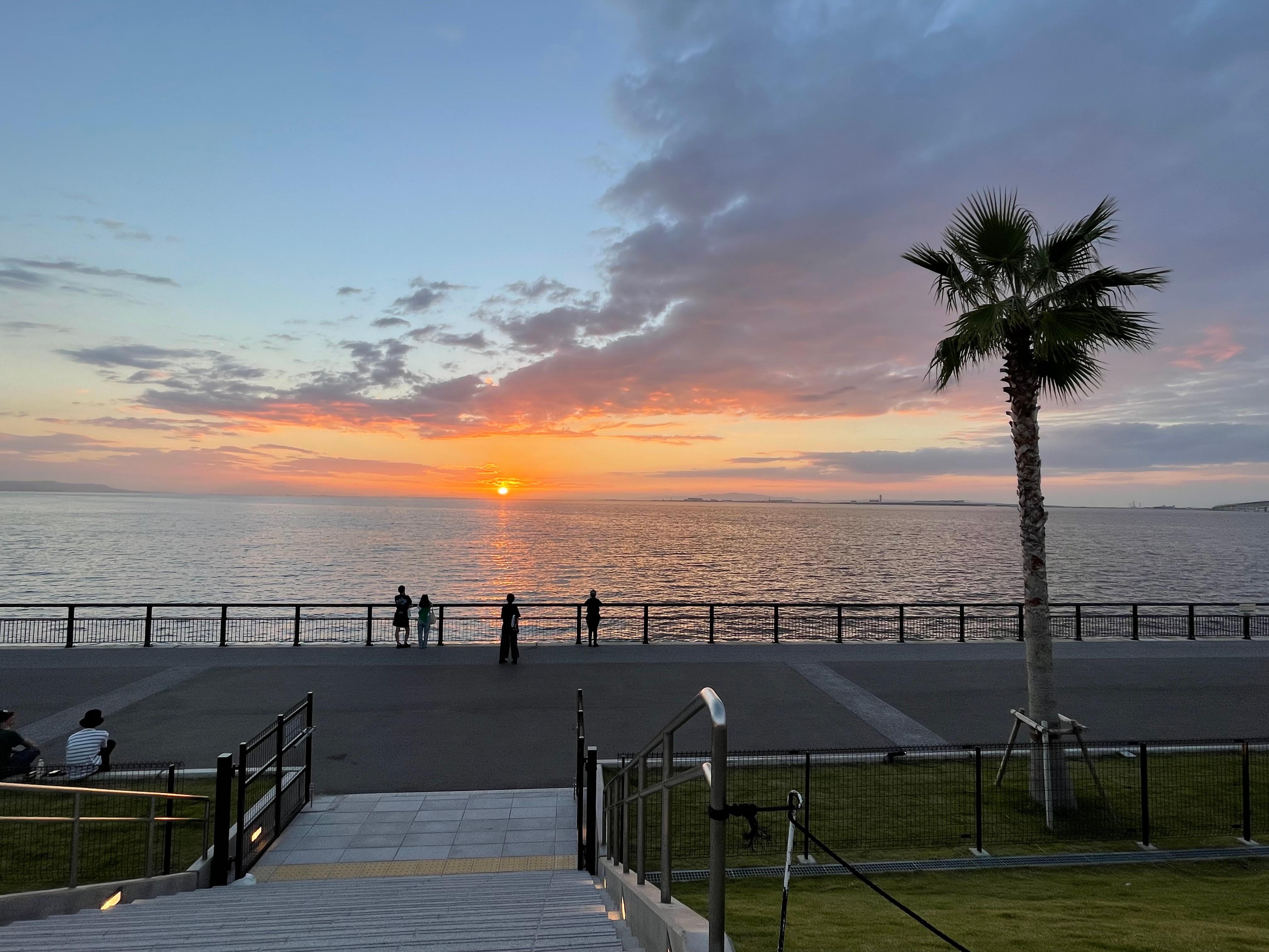 チェックインの際にとても綺麗な夕焼けが見えました。