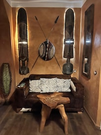 Chambre Dakar petit salon