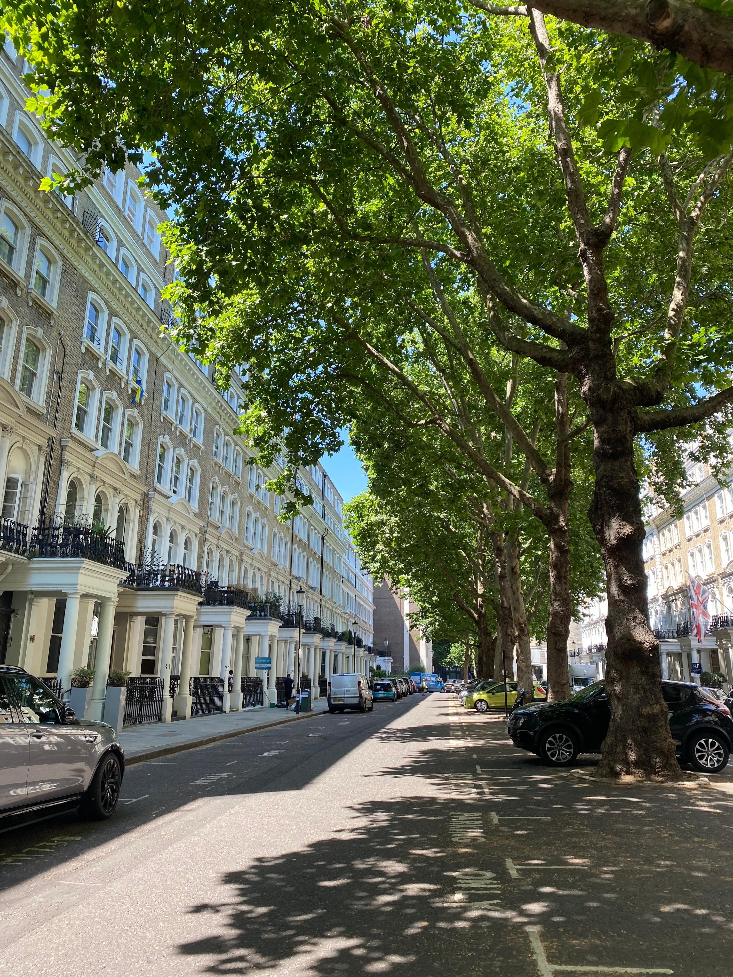 Gatan utanför hotellet