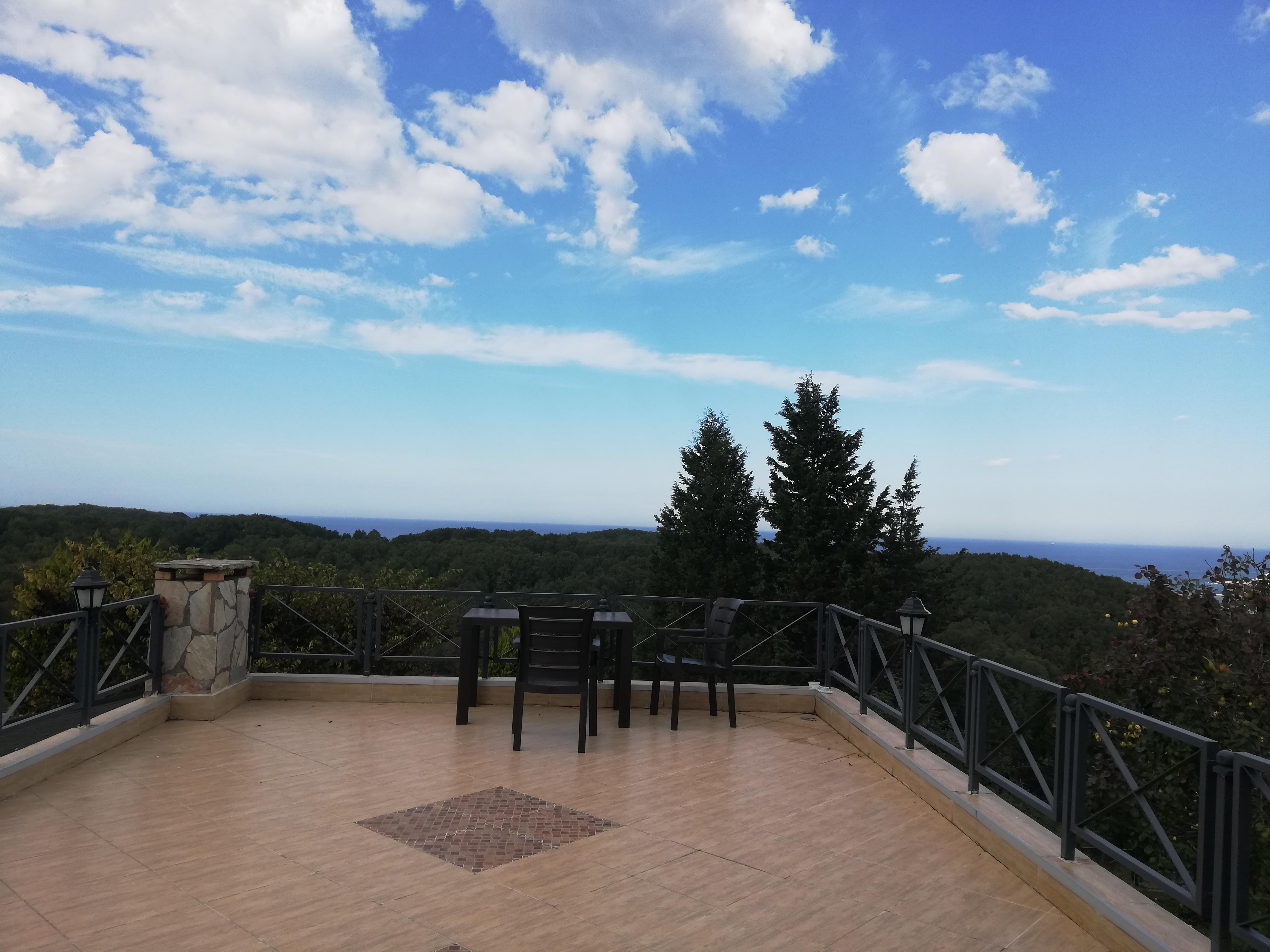 Odanın terasından.. 