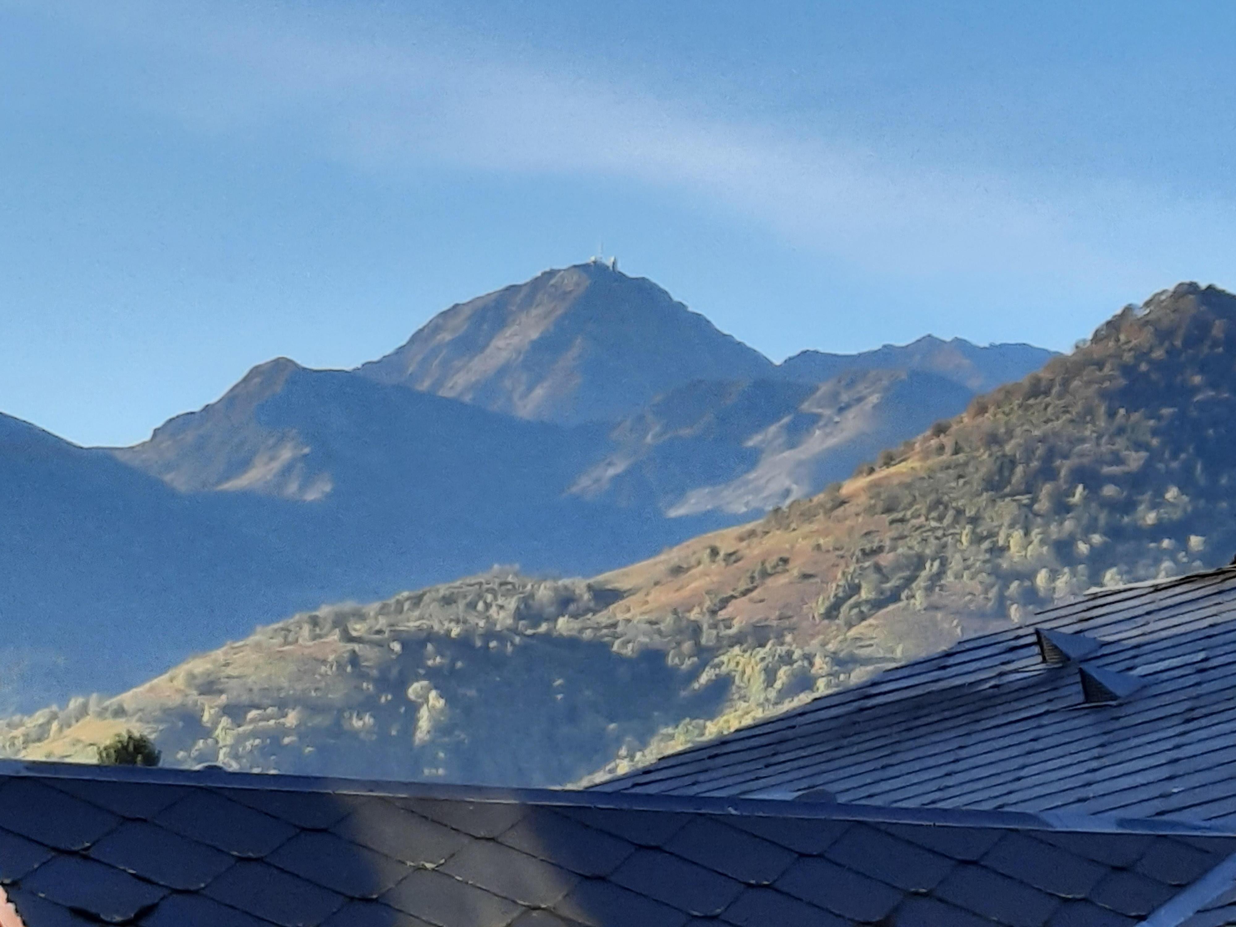 Le pic du midi vue de la chambre 