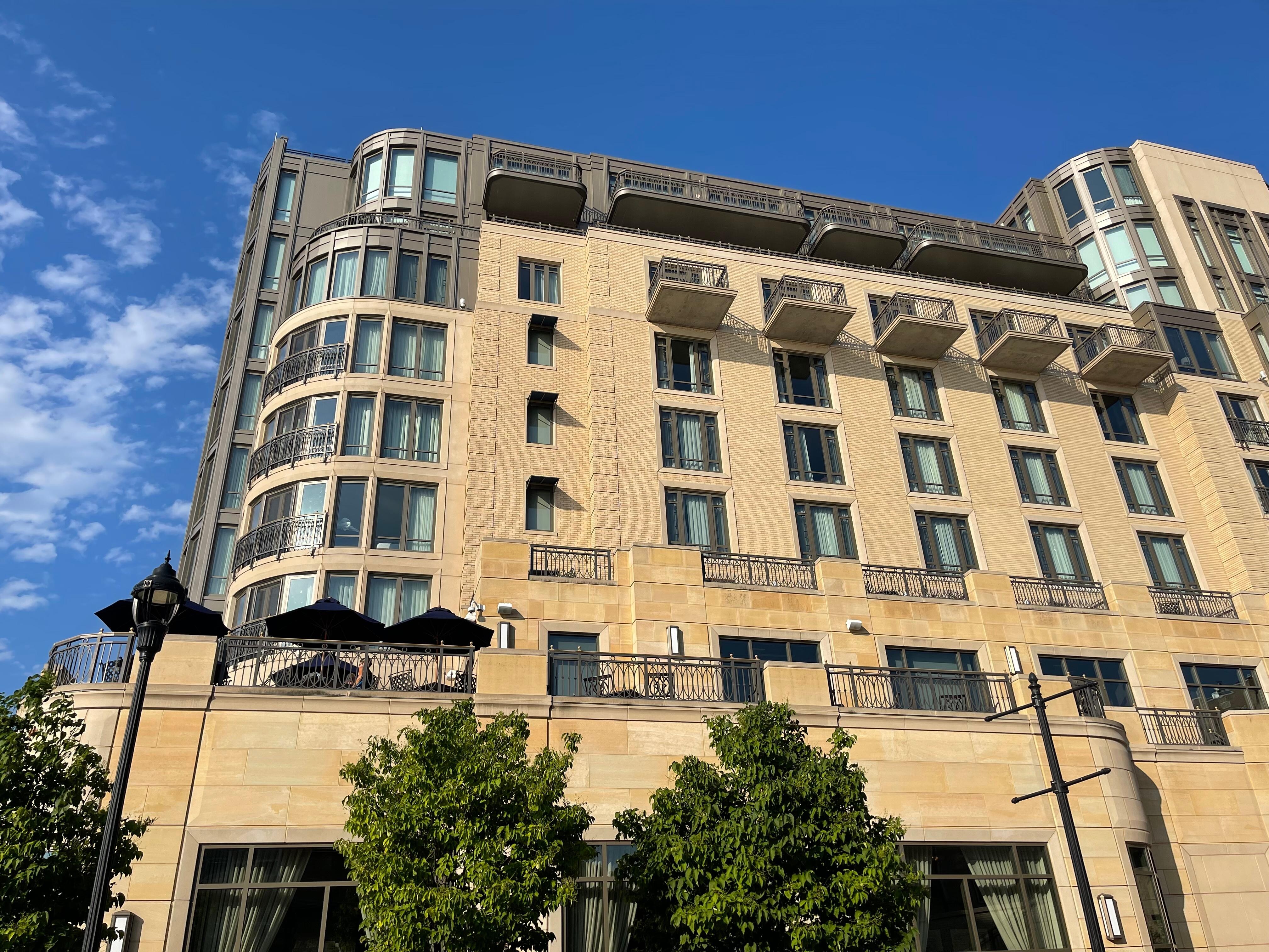 Book The Edgewater in Madison