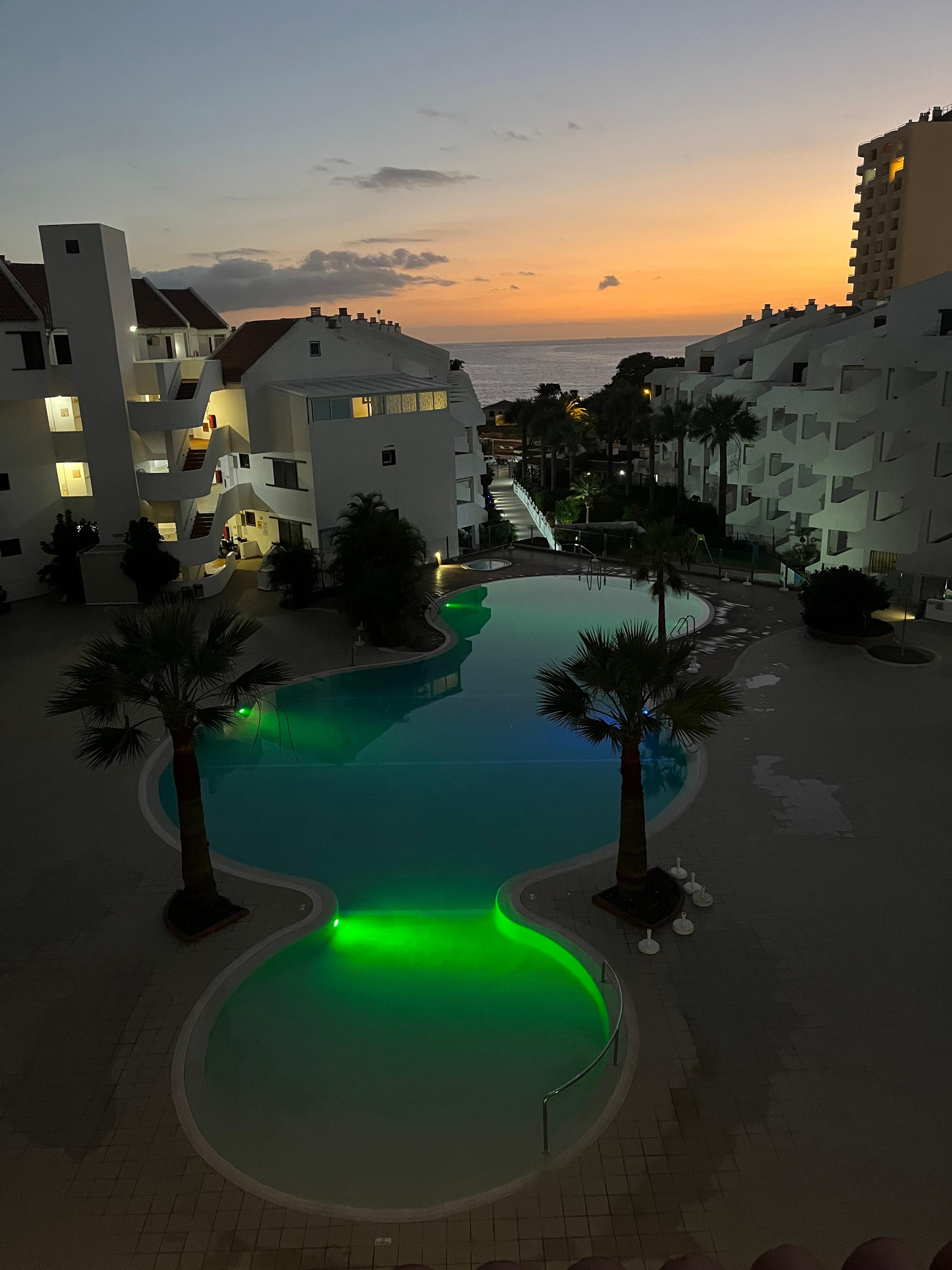 Første kveld på hotellet.