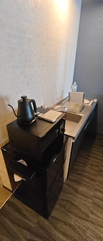 微波爐 冰箱 熱水壺