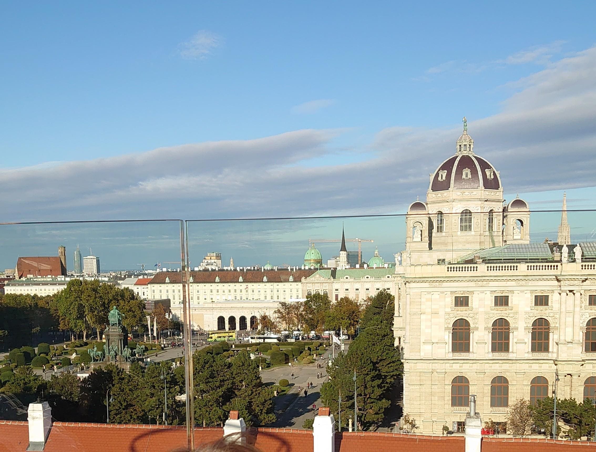 Fra taket til Leopoldmuset   i nærheten.