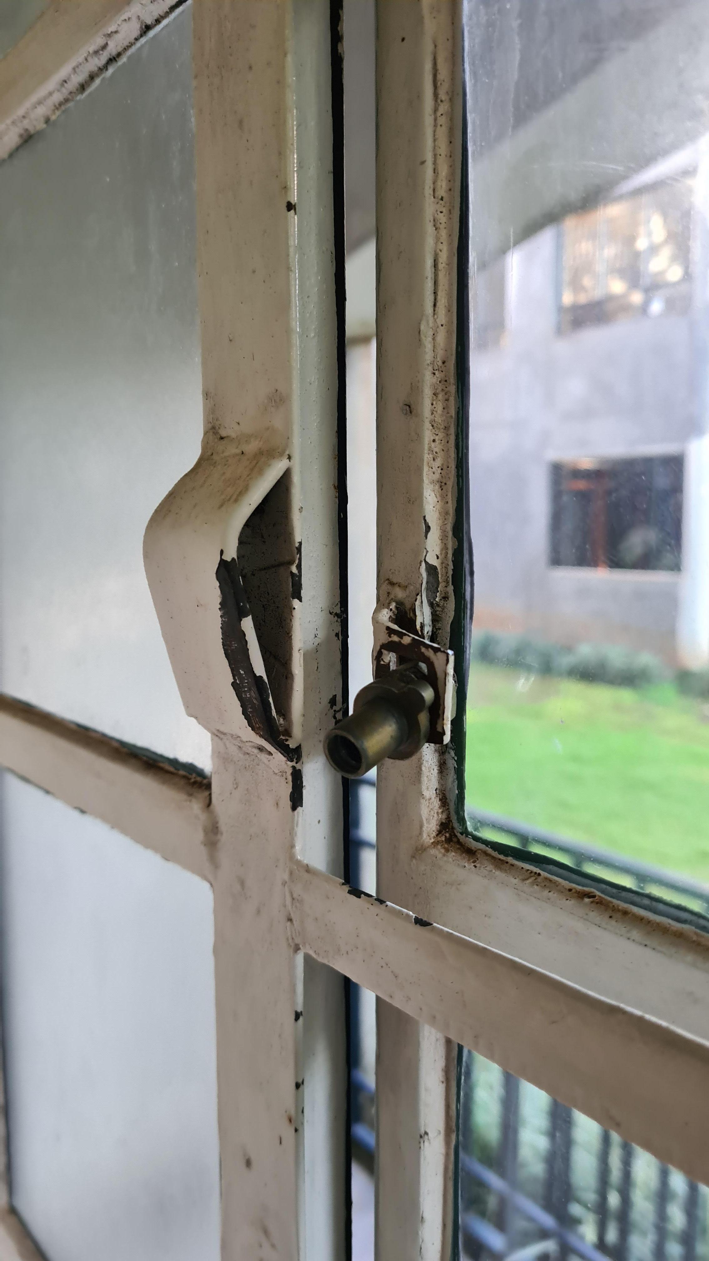 Window with broken handle