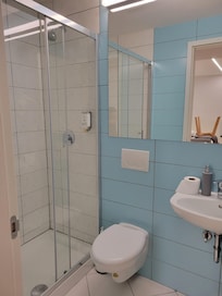 Bathroom - decent size for Europe and STRONG water pressure
