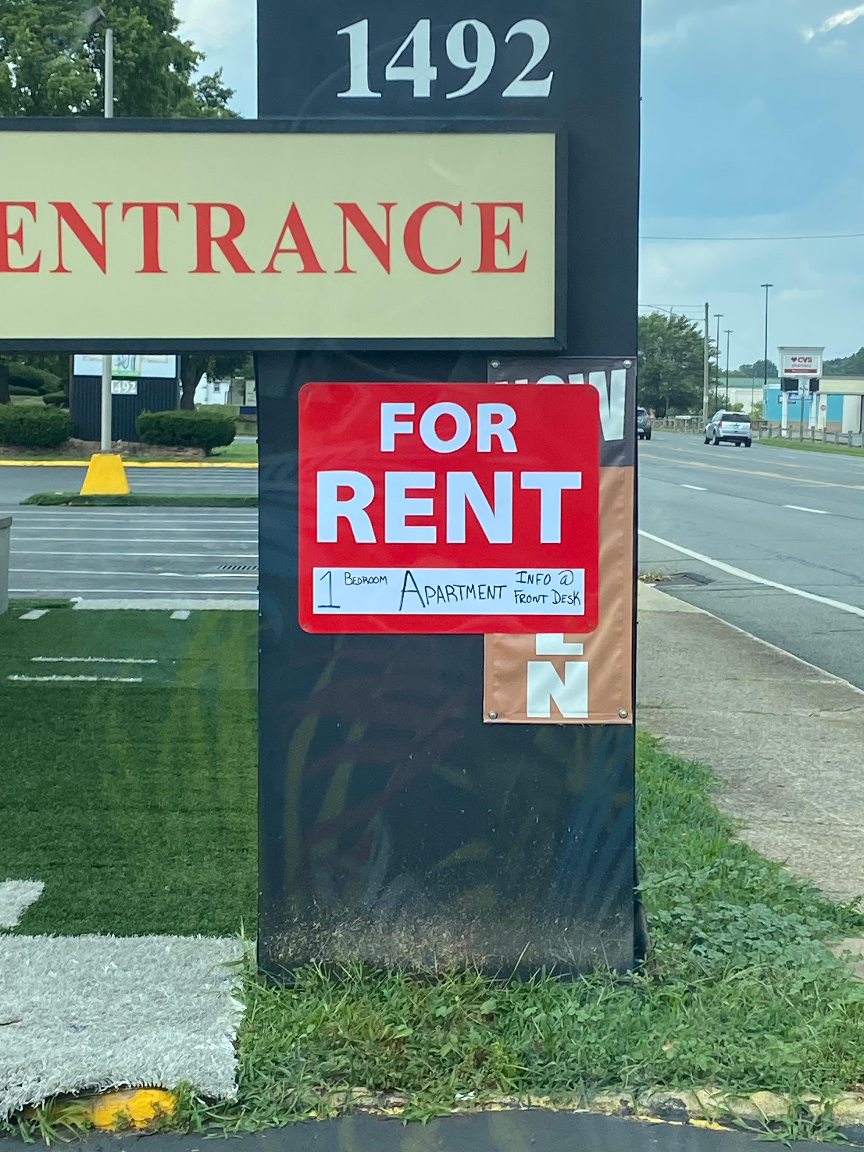 Look! It’s a motel but hey let’s rent it out at an apartment!! Unacceptable 