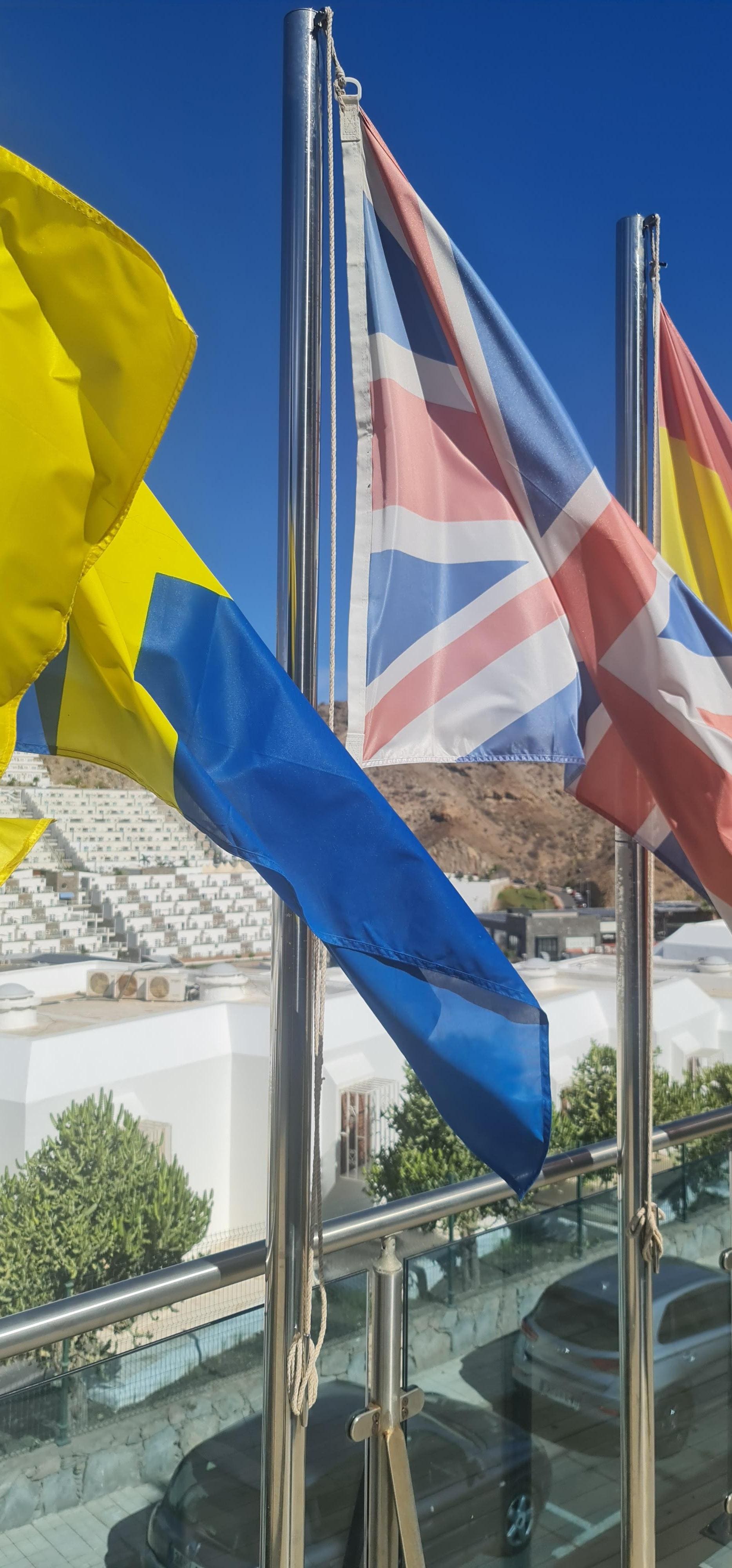 Totalt utslitte flagg