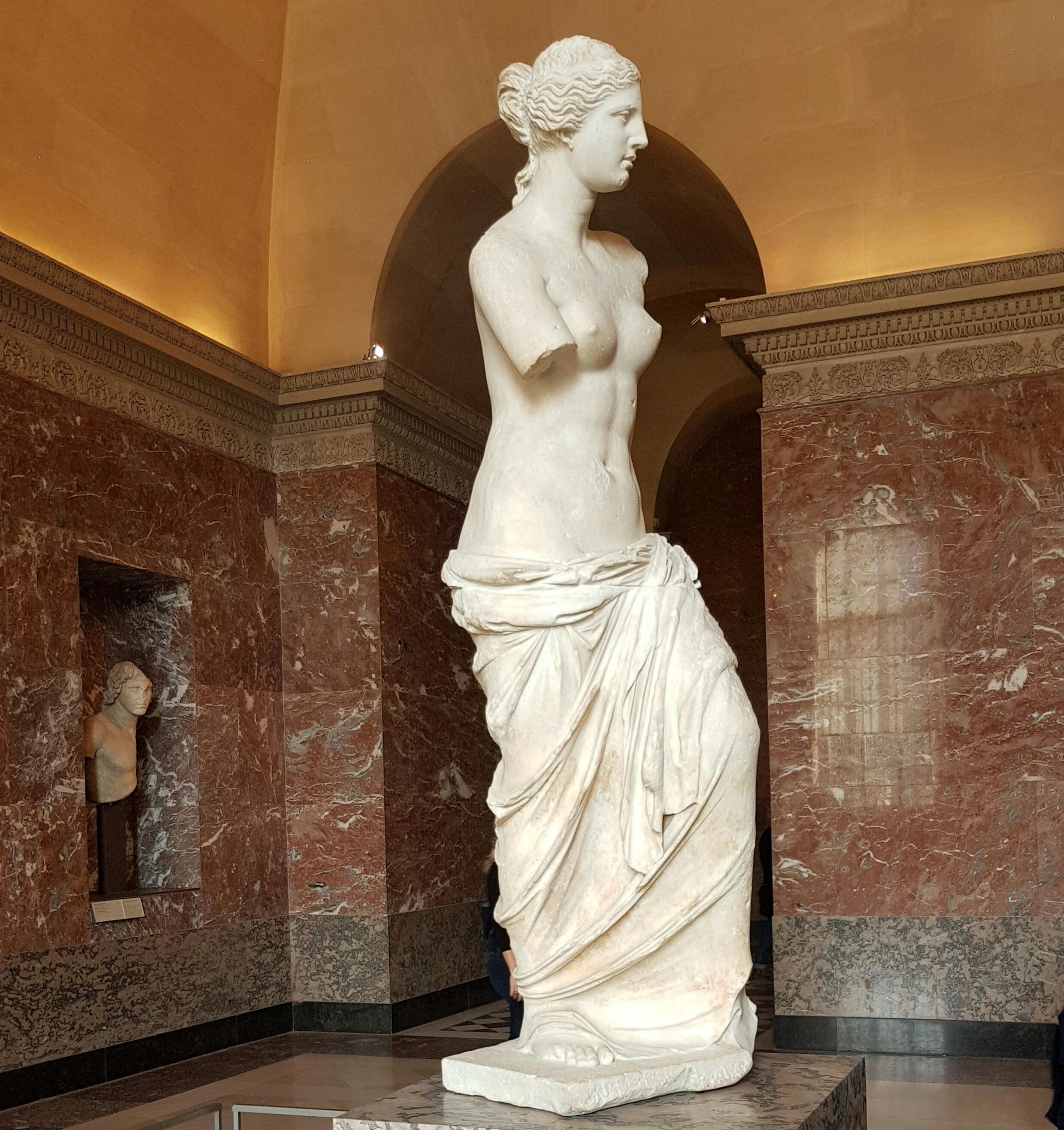 Venus, louvre