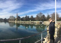 5 min fra hotellet er du nede ved søen.