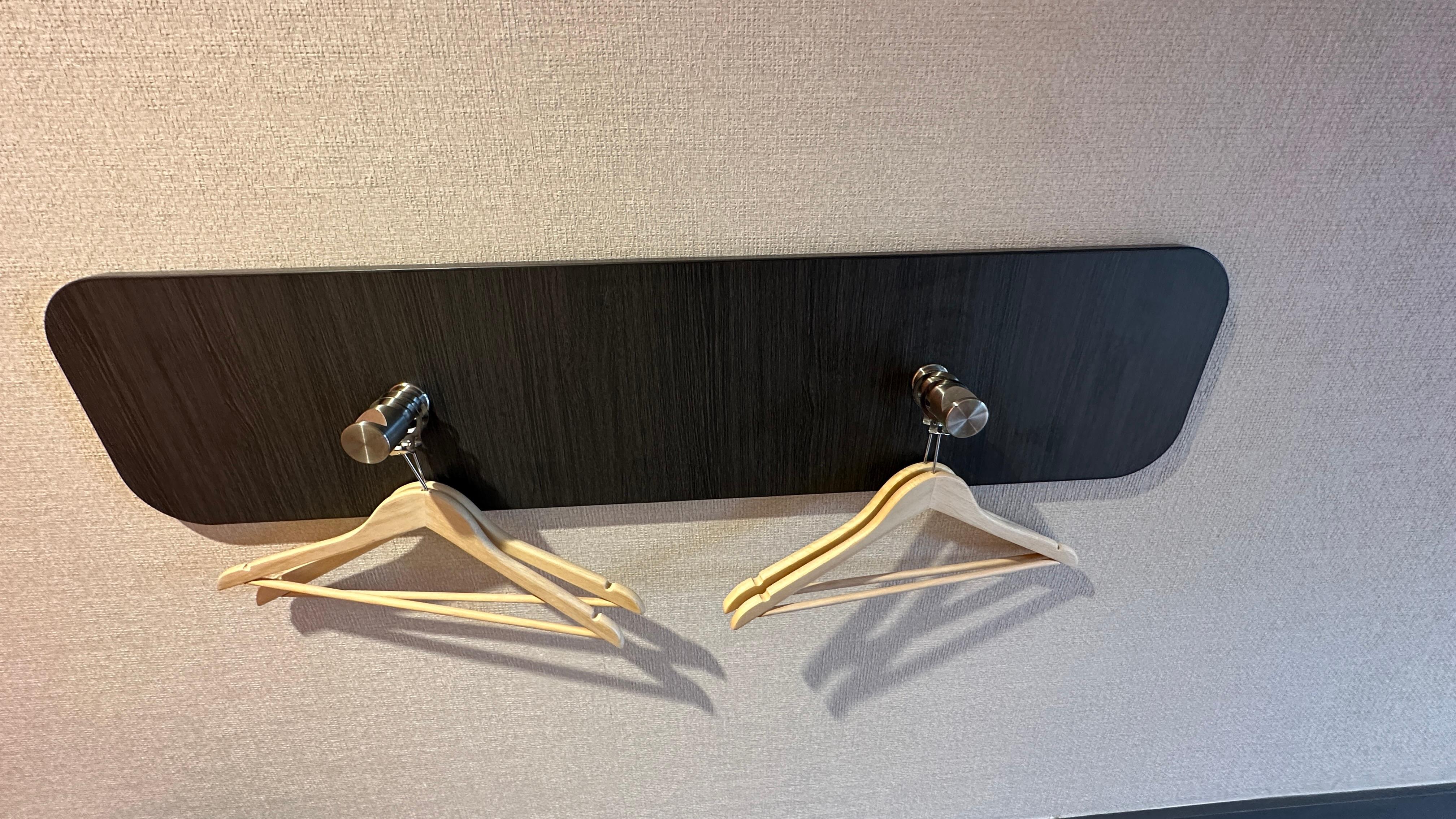 l’ unique rangement de la chambre