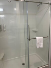 A welcomed sight after a very long drive! 🤗