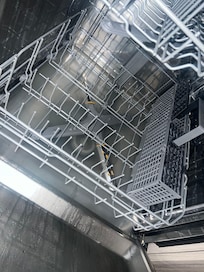 Leaking dishwasher