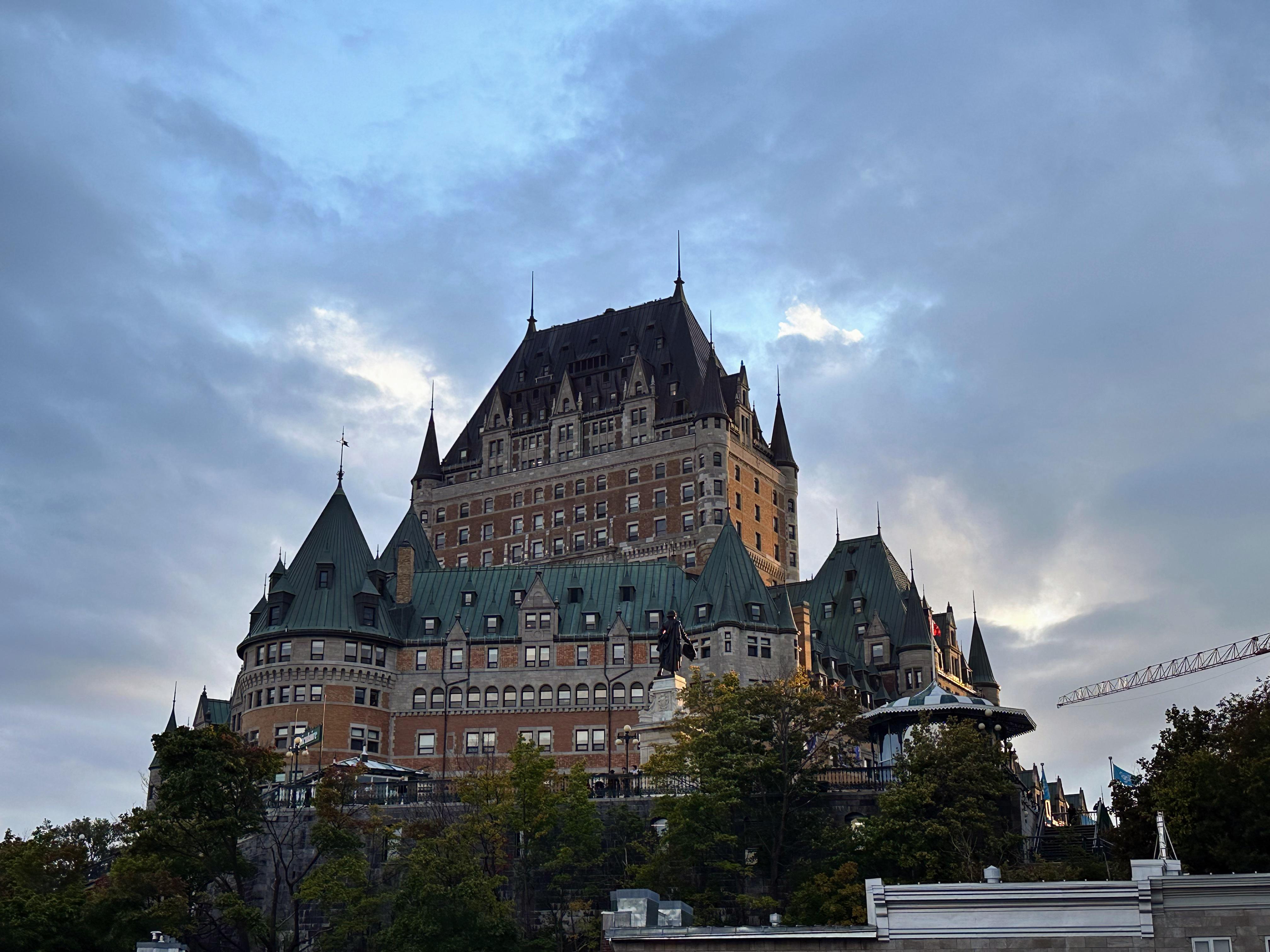 Proximity to Chateau Frontenac area