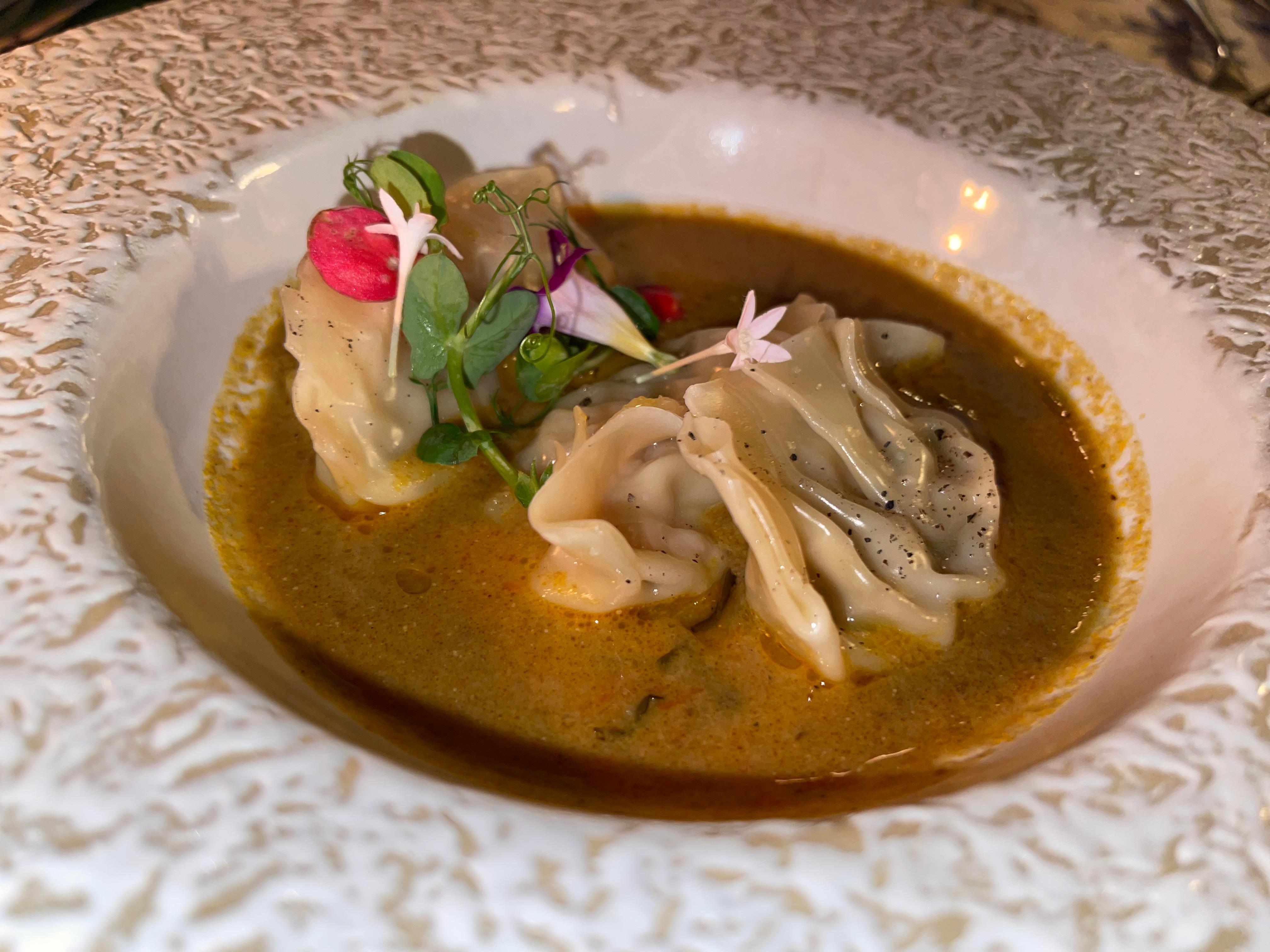 Prown dumpling 