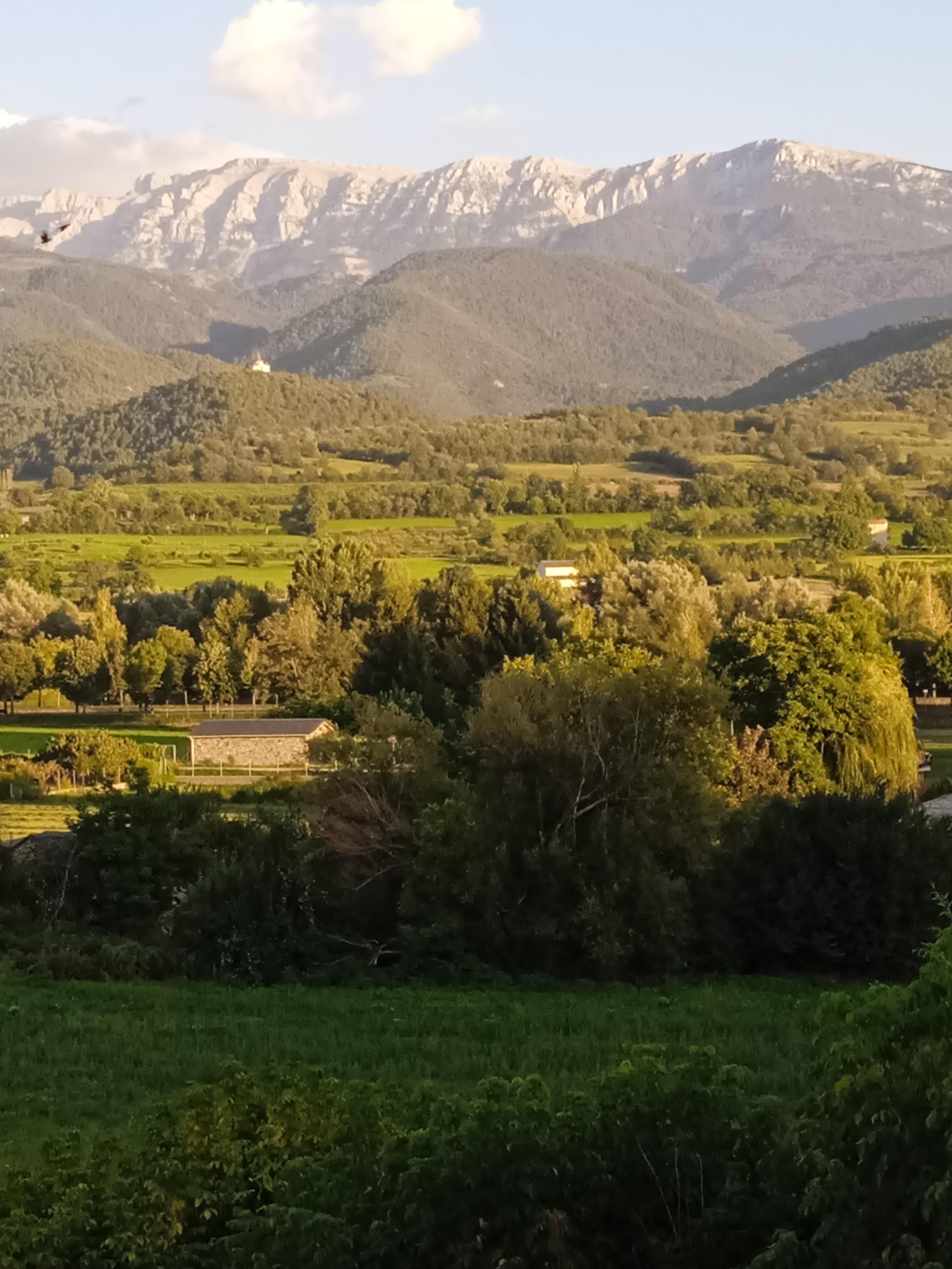 Foto tomada desde la habitación del Parador de La Seu d'Urgell 