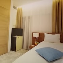 single business room