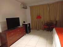 Habitación, TV cable, frigobar