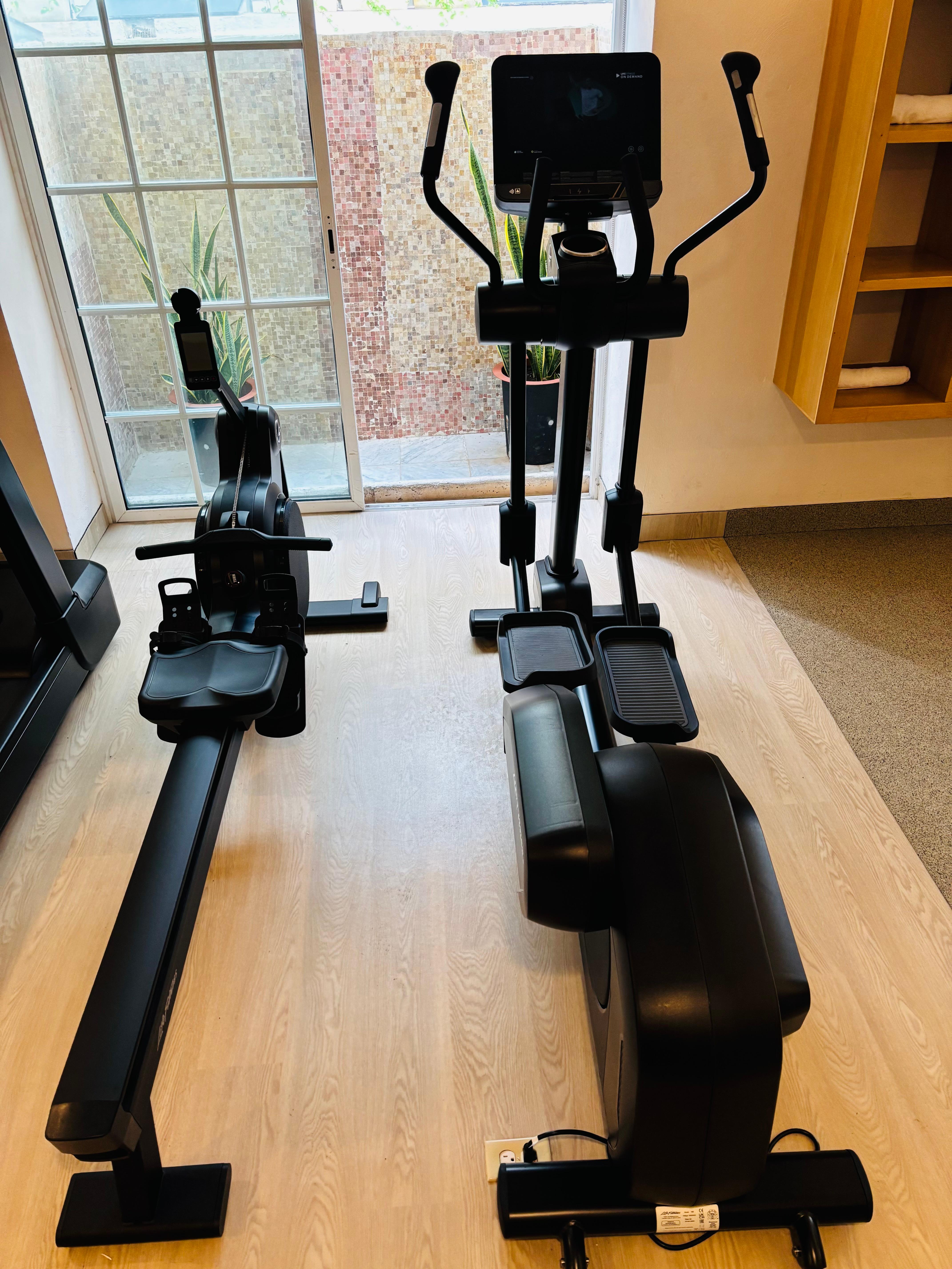 Rowing machine and elliptical machine 