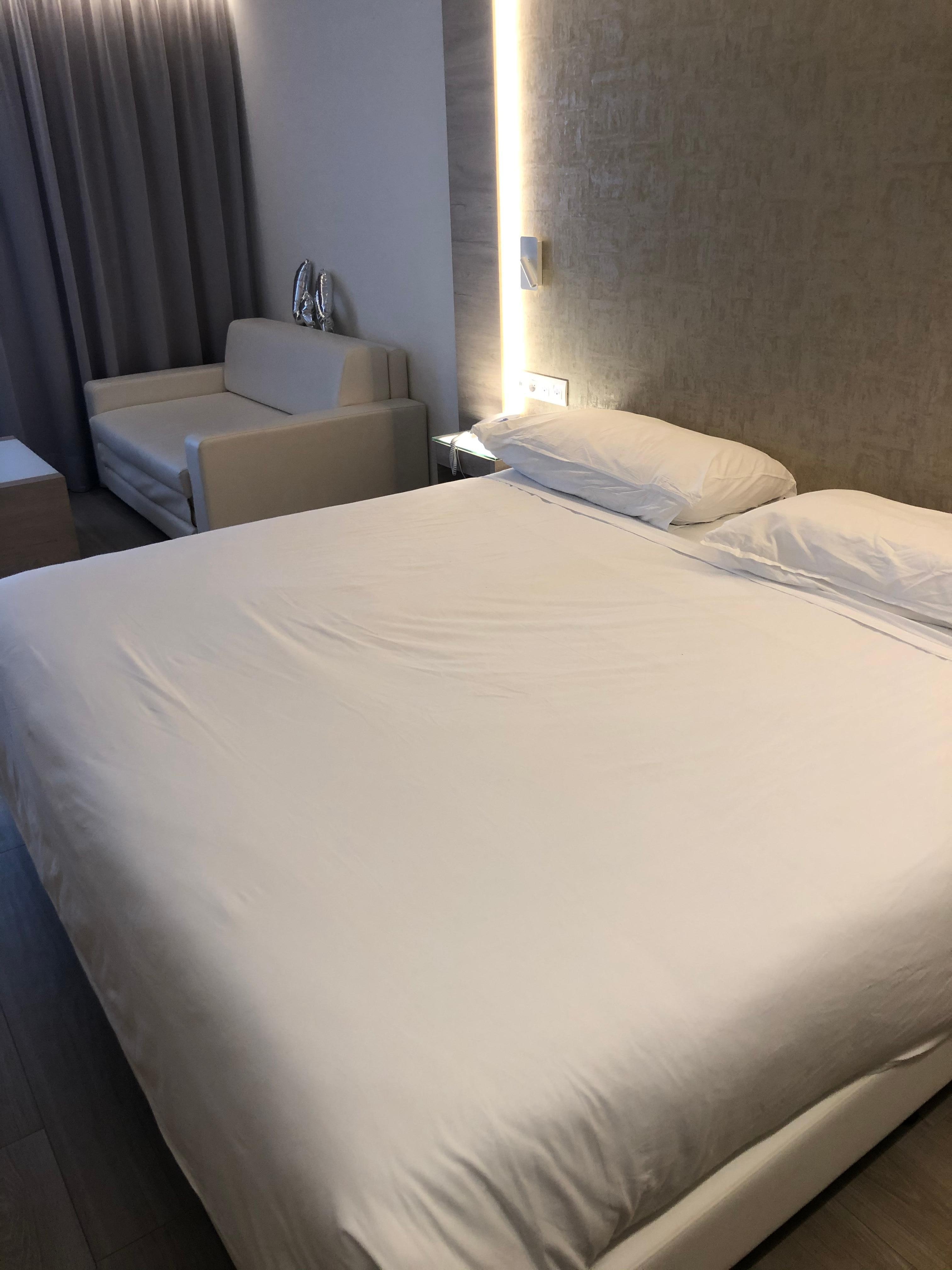 Cama