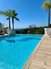 Pool area