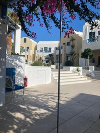 Terrasse extérieure depuis la salle de restauration