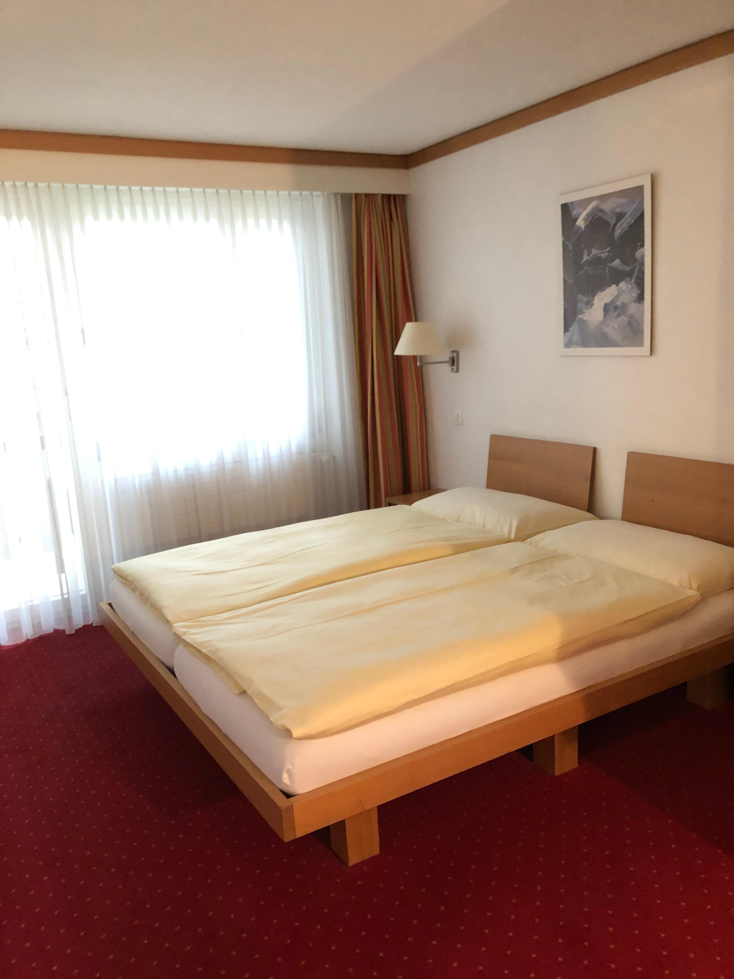 広々としたベッドルーム