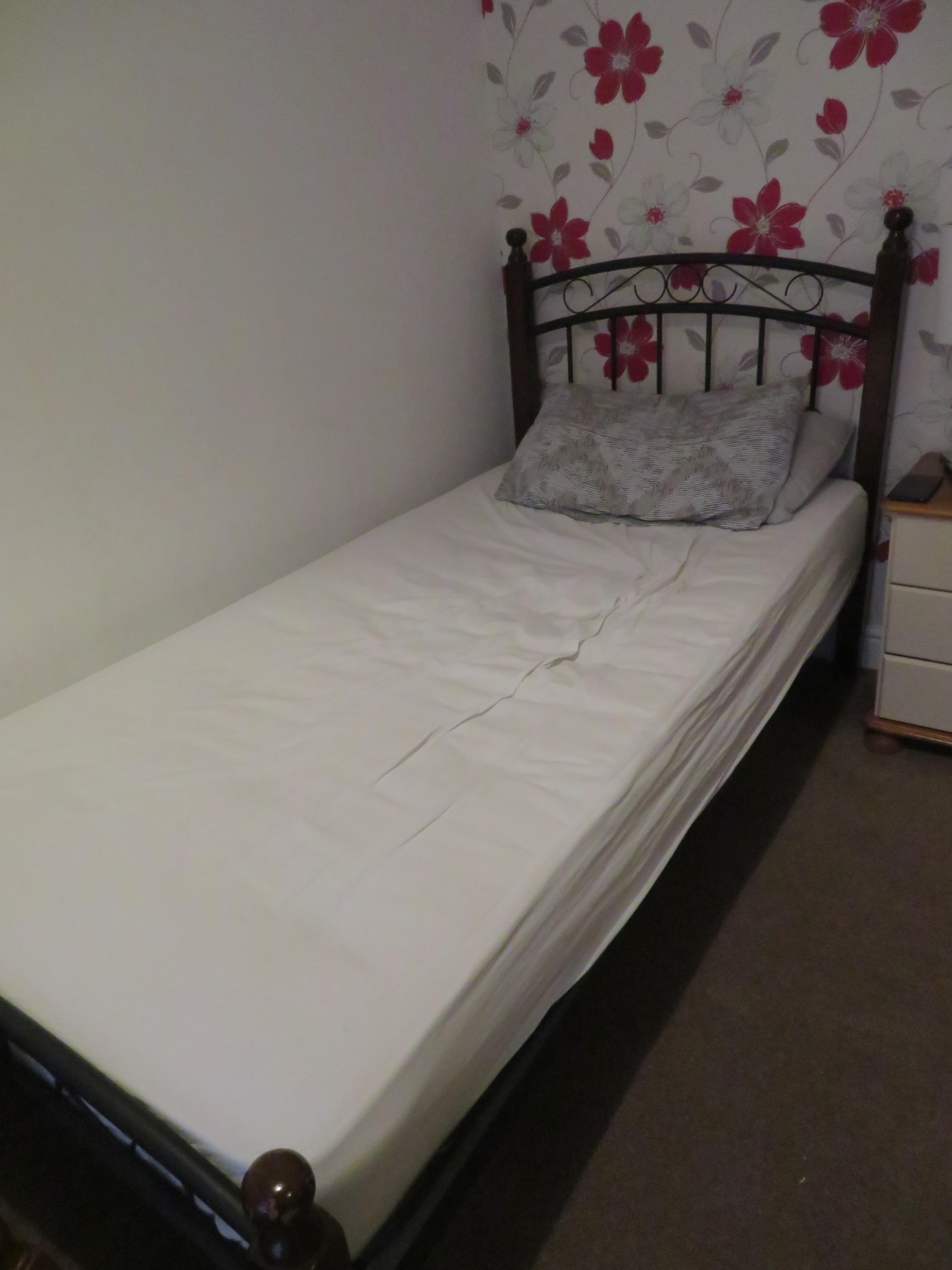 Poor mattress & very creaky bed