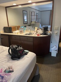 Microwave, fridge, sink, coffee, tea & maker