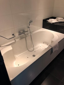 Whirlpoolwanne