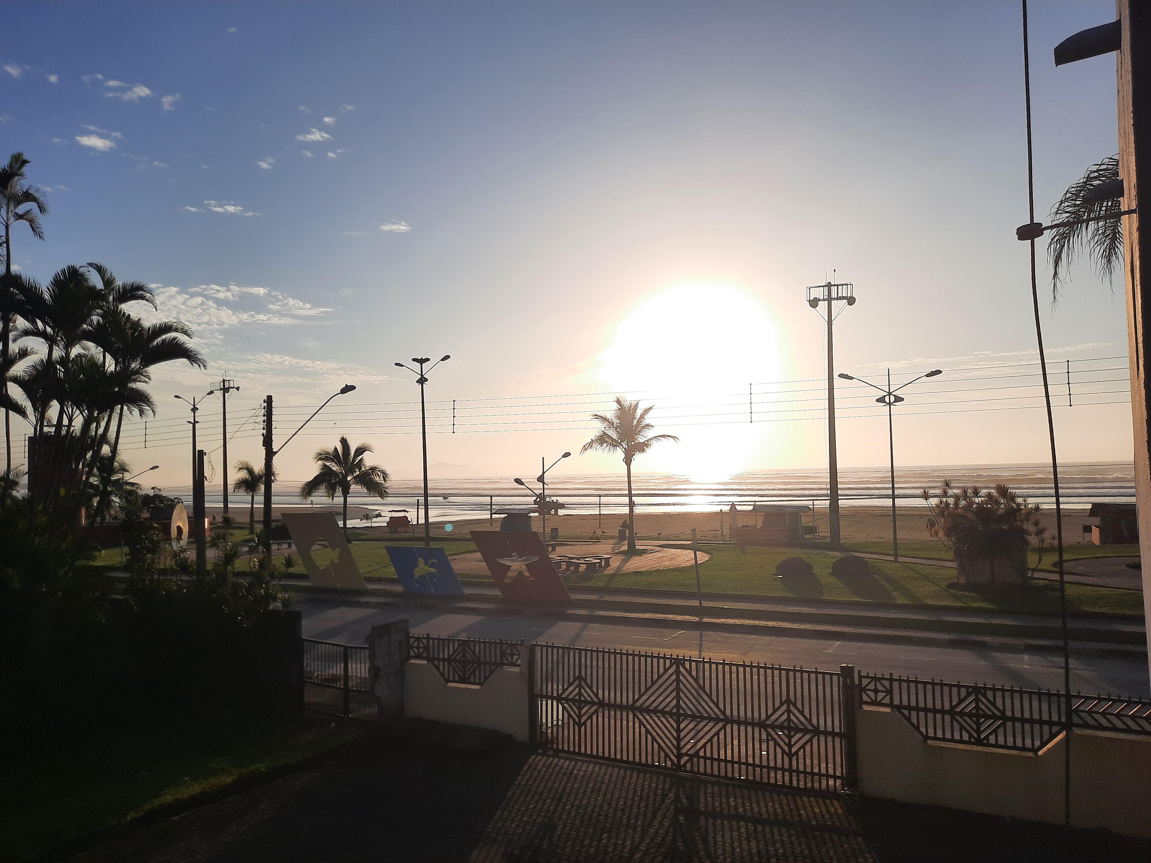 Vista da sacada do hotel